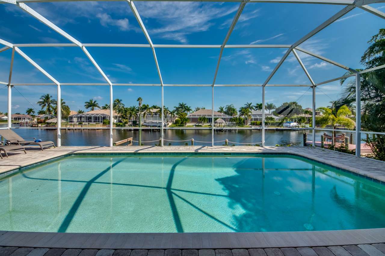 Villa La Favorita – Pool 1280