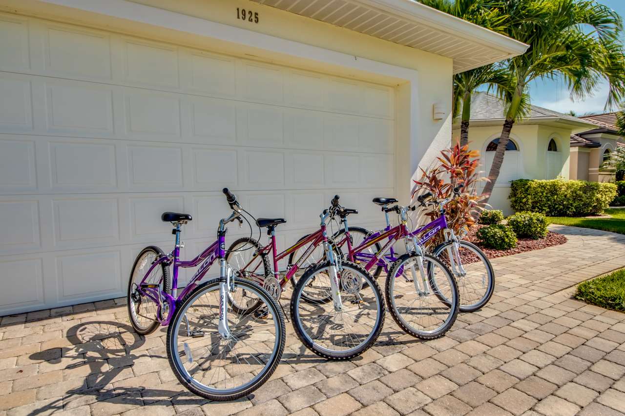 Villa La Favorita – Bicycles 1280